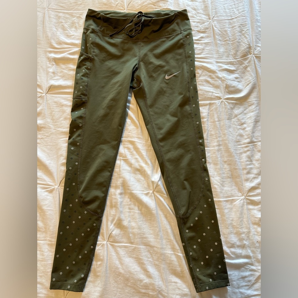 Nike cropped leggings